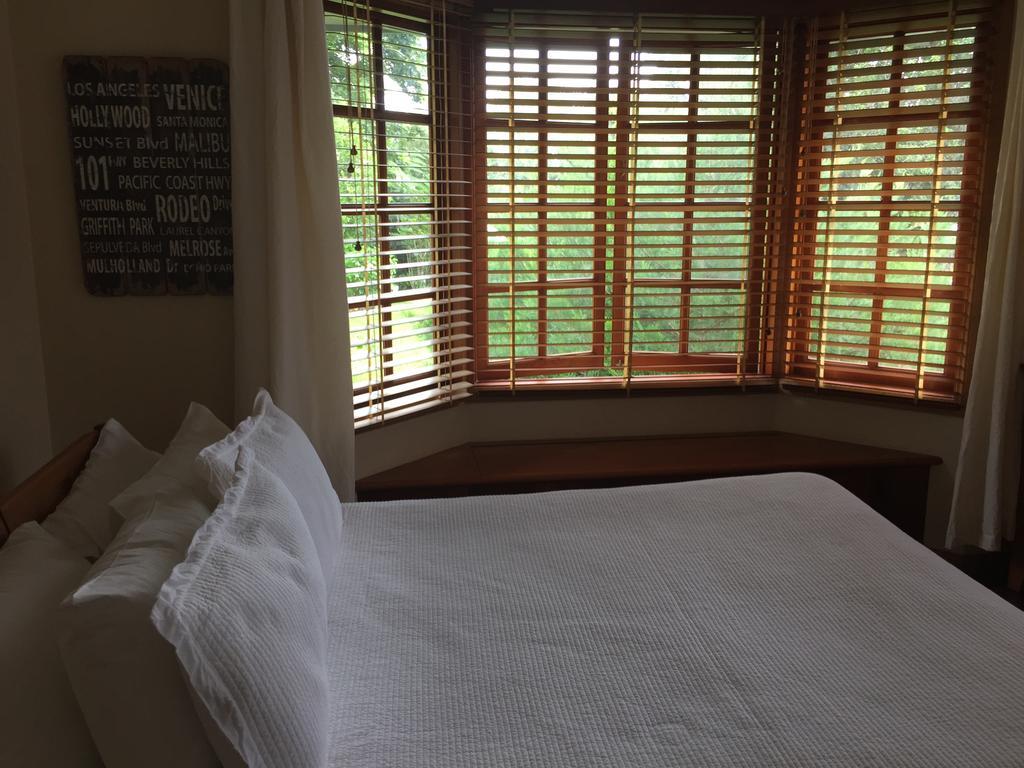 Allumbah Pocket Cottages Yungaburra Exterior foto